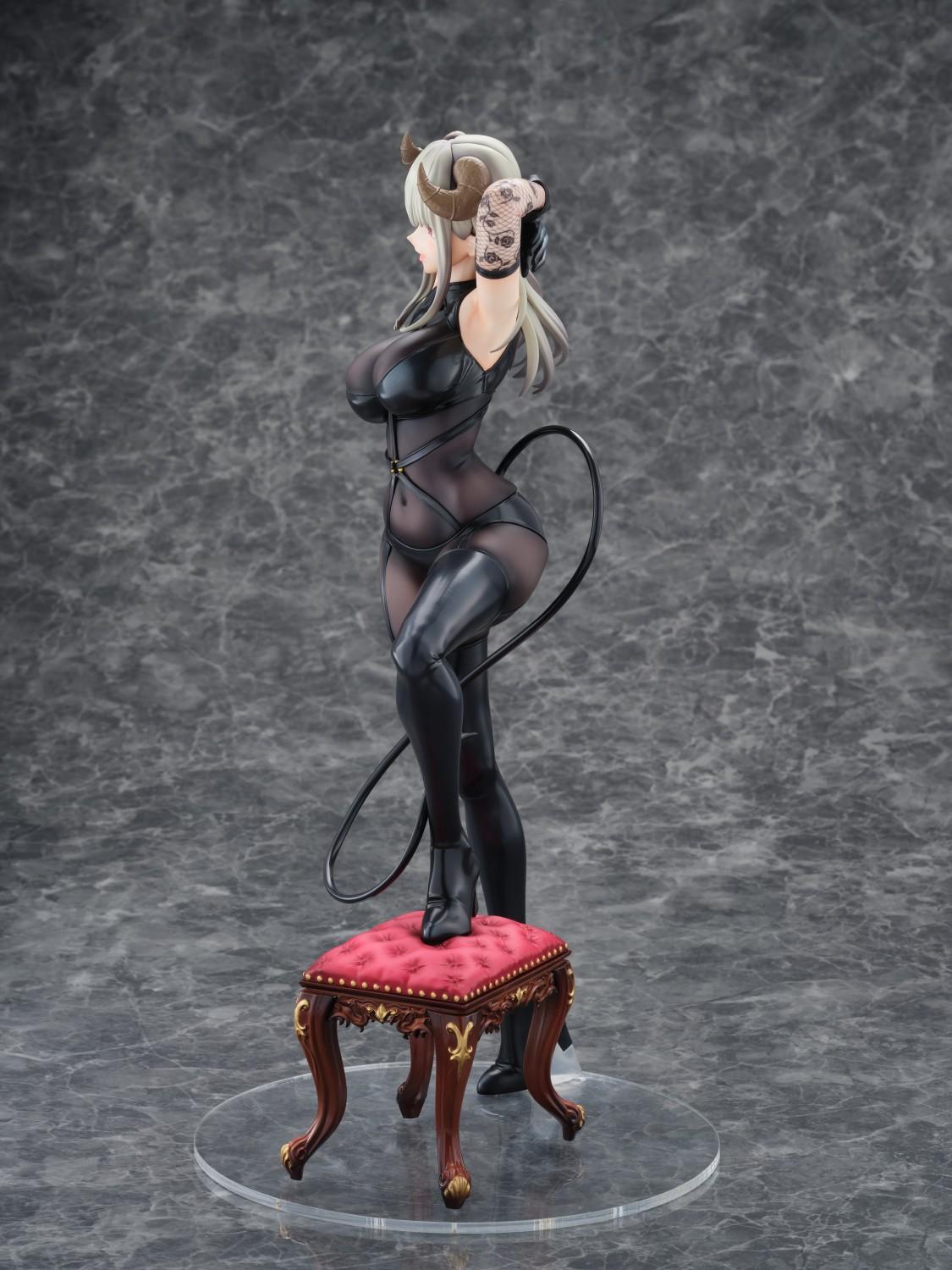 2.5 Dimensional Seduction Lustalotte Illusory Outfit / Mayura