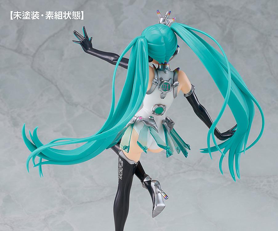 Hatsune Miku GT Project Reincarnation Racing Miku: 2013 Ver.