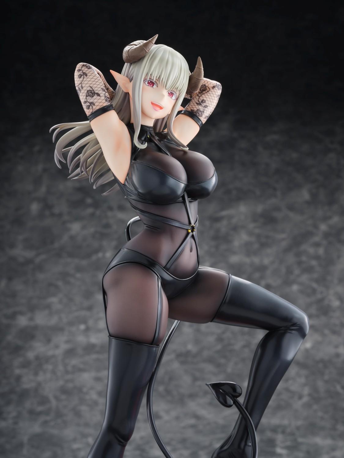 2.5 Dimensional Seduction Lustalotte Illusory Outfit / Mayura