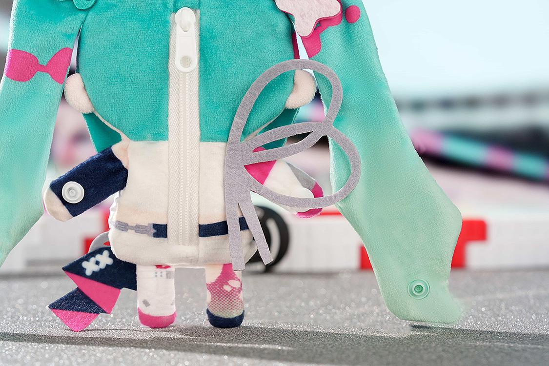 Hatsune Miku GT Project Hatsune Miku: Racing Ver. 2025 Keychain Pouch A
