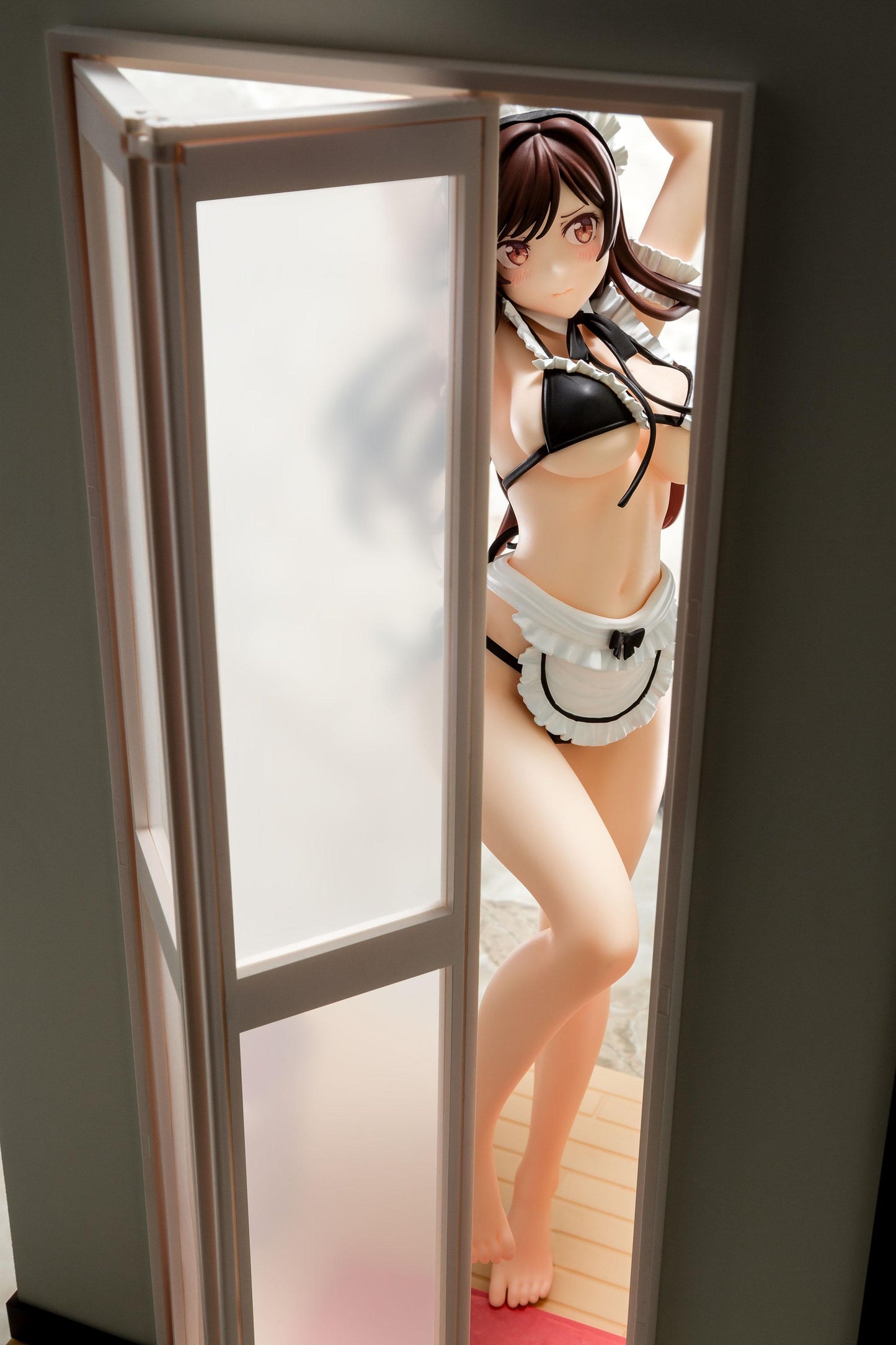 Rent-A-Girlfriend MIZUHARA Chizuru Maid Bikini ni changing into figure