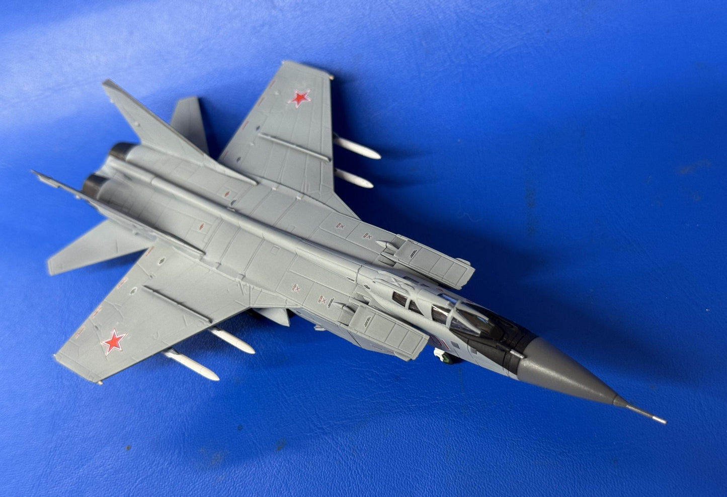 1/144 MiG-31 FOX HOUND