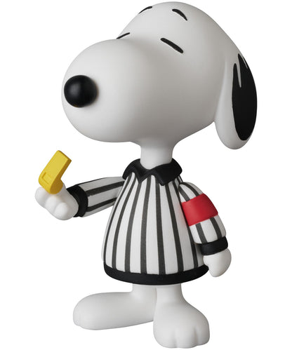 UDF PEANUTS SERIES 20 Referee Snoopy