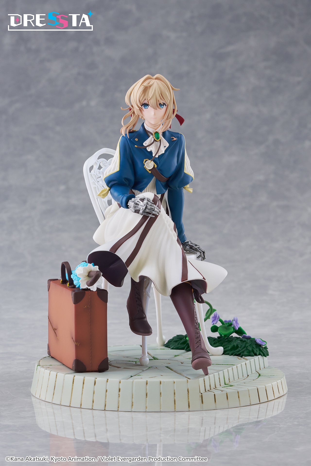Violet Evergarden DRESSTA Statue Figure - Violet Evergarden