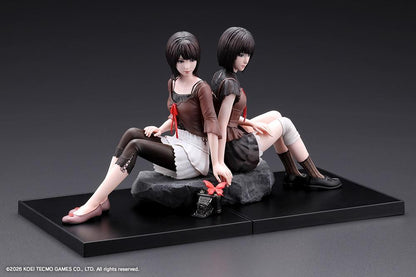 FATAL FRAME II: Crimson Butterfly REMAKE Mio Amakura・Mayu Amakura [FATAL FRAME II: Crimson Butterfly REMAKE] OSHI WORKS