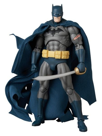 MAFEX BATMAN DAMAGE Ver. (BATMAN: HUSH Ver.)