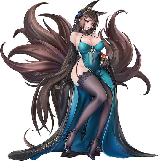 Azur Lane Amagi: Throne of Fallen Petals Ver.