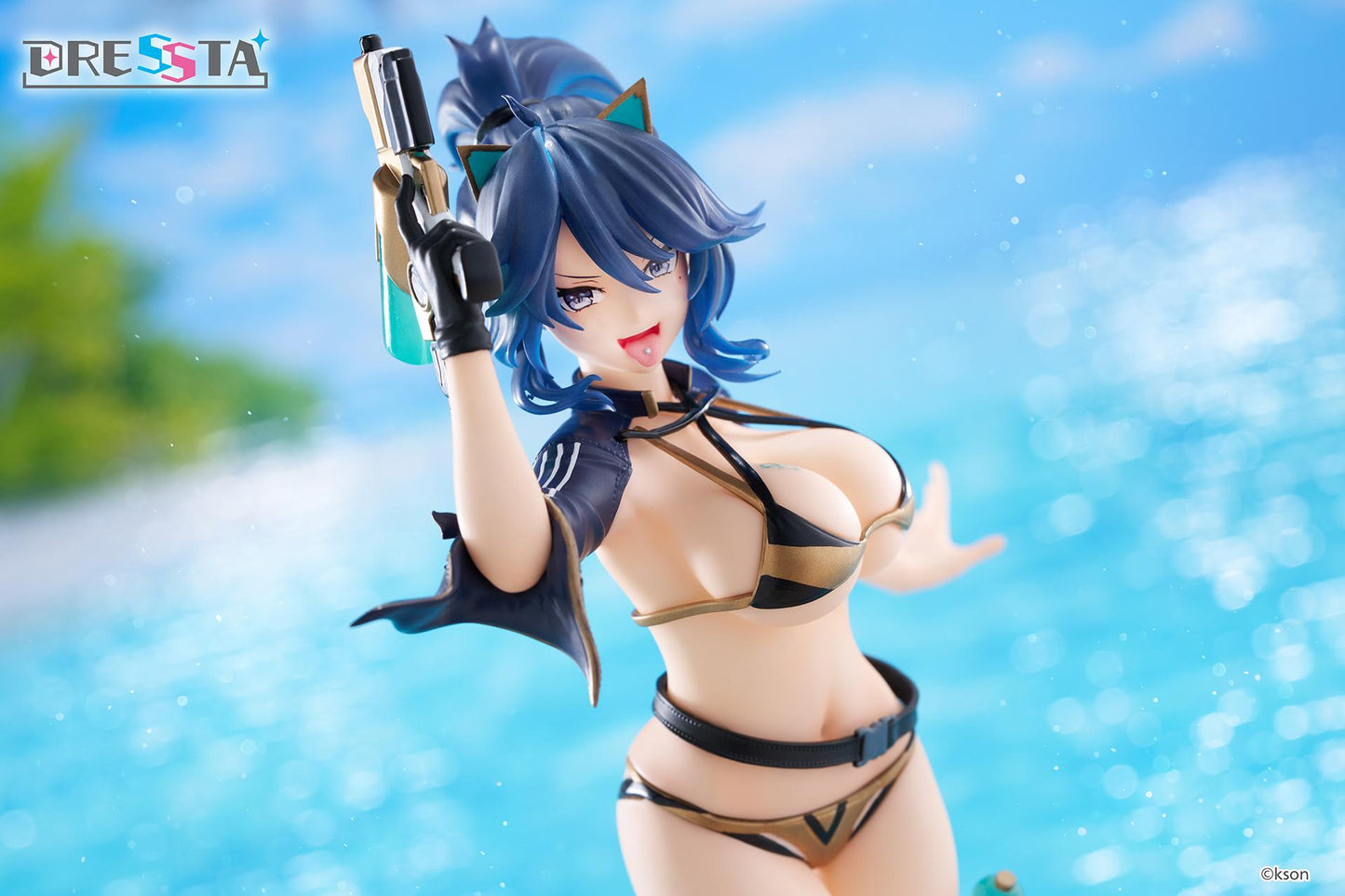 kson DRESSTA Statue Figure