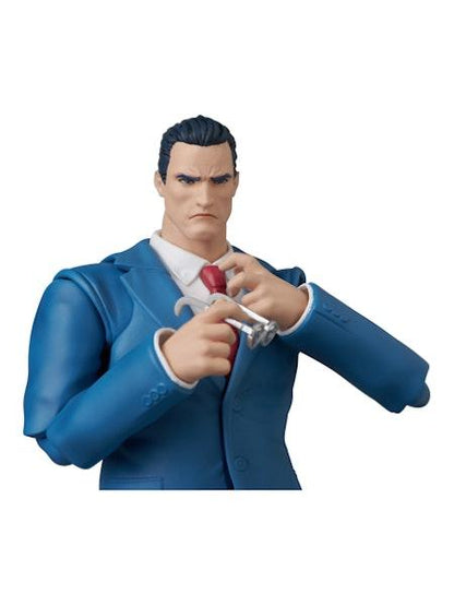 MAFEX CLARK KENT (BATMAN: HUSH Ver.) Action Figure