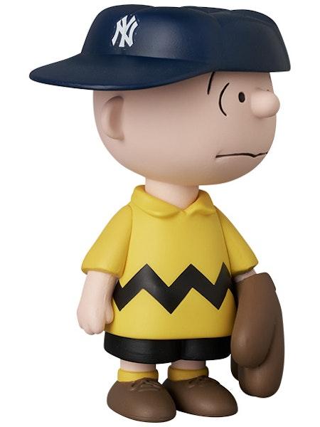 UDF MLB x PEANUTS NEW YORK YANKEES CHARLIE BROWN Non scale figure