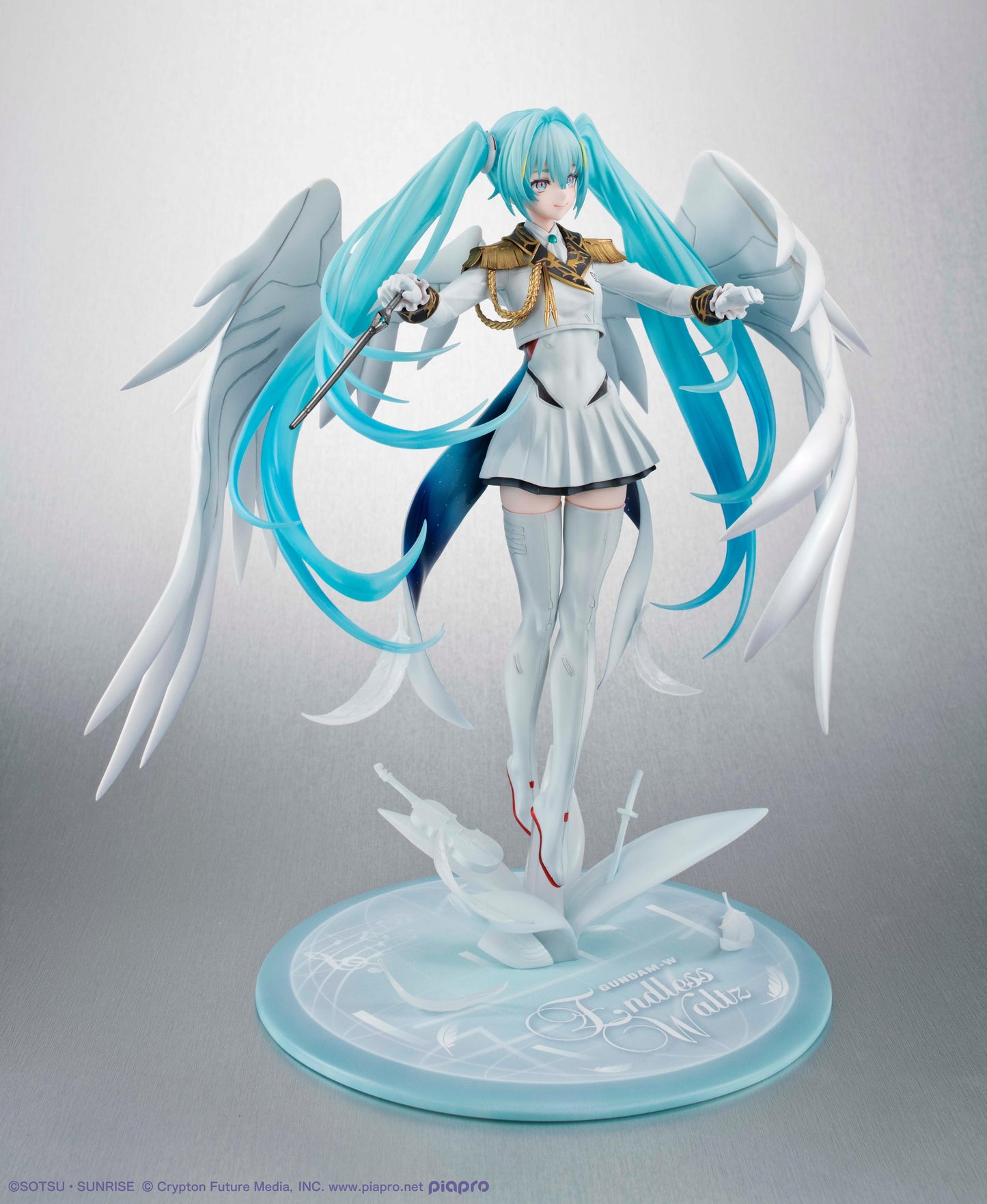Lucrea Mobile Suit Gundam 45th Anniversary X Hatsune Miku Hatsune Miku X Wing Gundam Zero EW