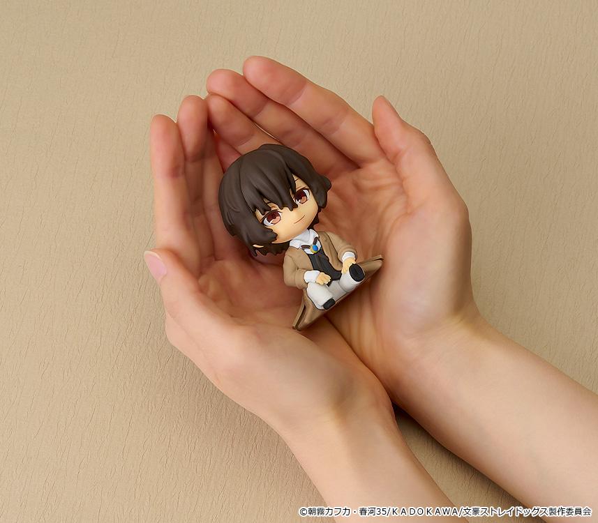 Bungo Stray Dogs Nendoroid Plus: Osamu Dazai Rubber Mascot