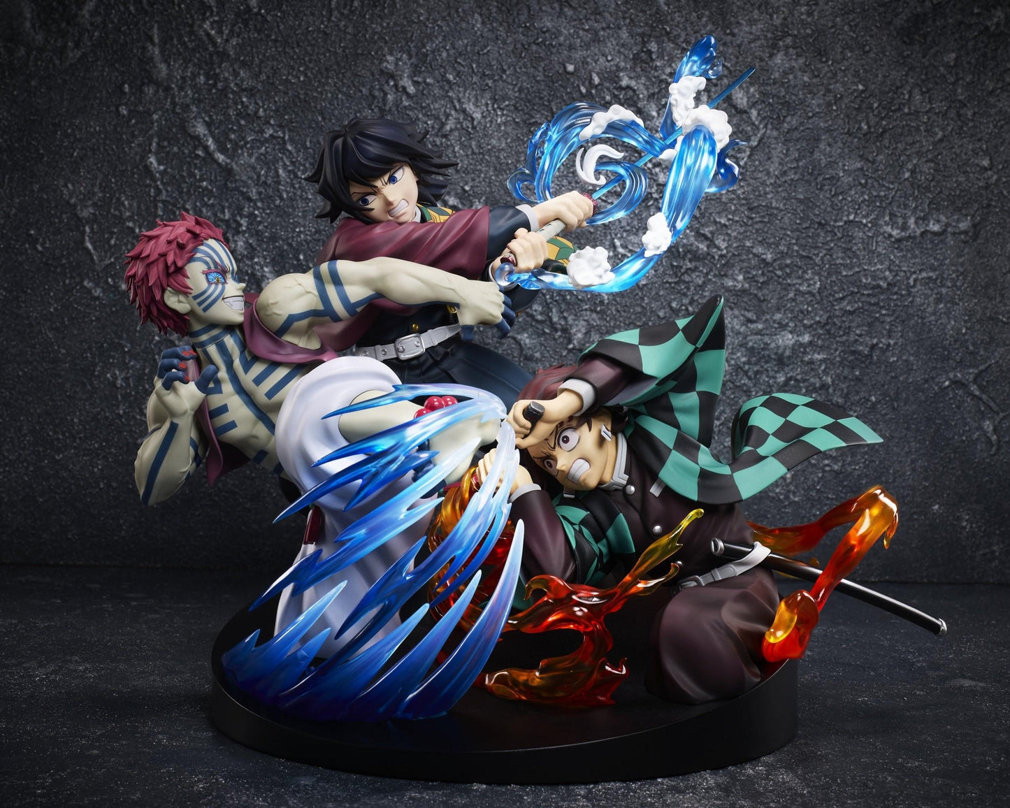 Demon Slayer: Kimetsu no Yaiba Tanjiro Kamado & Giyu Tomioka & Akaza Figure