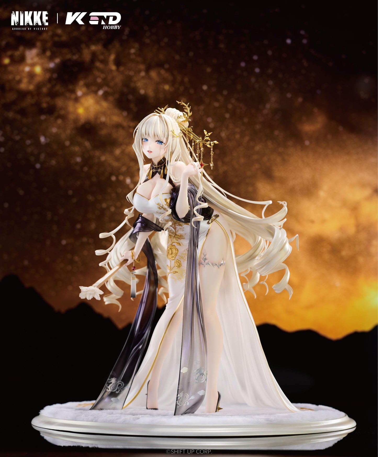 GODDESS OF VICTORY: NIKKE Crown: Glorious Flower 1/4 Scale Figure