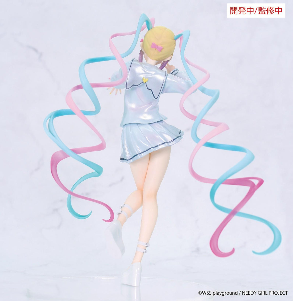 NEEDY GIRL OVERDOSE Vivit figure INTERNET ANGEL