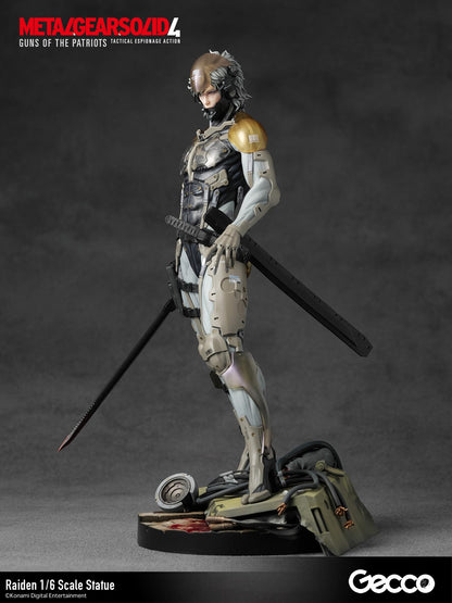 METAL GEAR SOLID 4 GUNS OF THE PATRIOTS, Raiden 1/6 Scale Statue