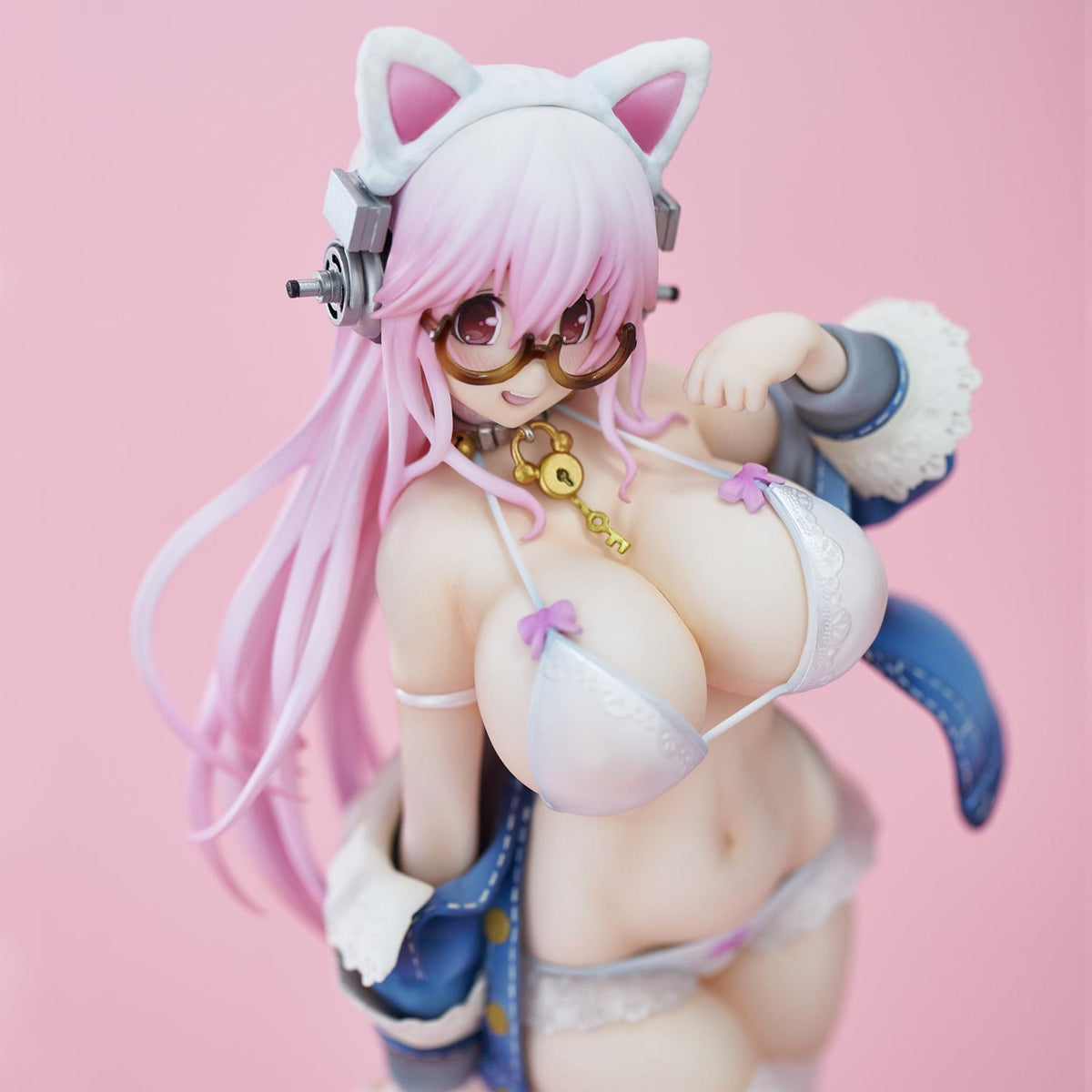 Super Sonico White Cat Ver. (Reissue)