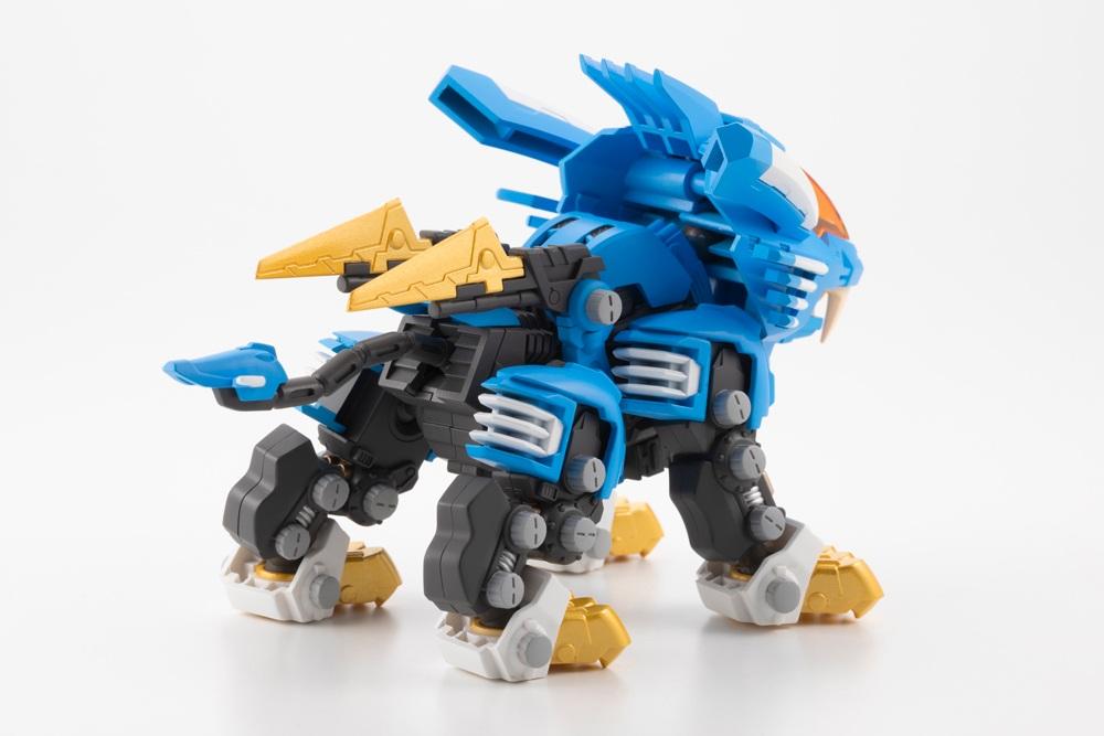 (Model Kits) ZOIDS D-STYLE BLADE LIGER 2000 -Recolor-