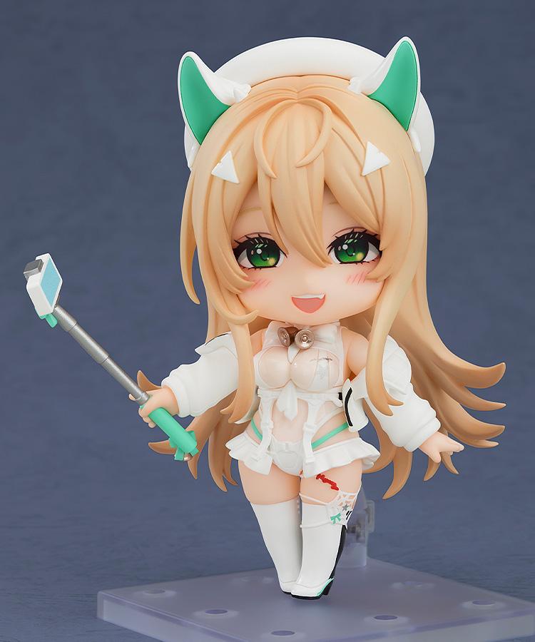 GODDESS OF VICTORY: NIKKE Nendoroid Rupee: Winter Shopper