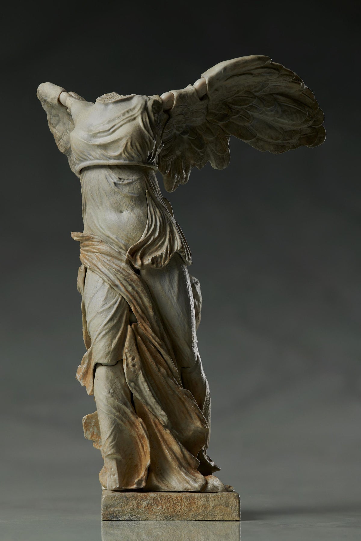 Table Museum figma Nike of Samothrace (Rerun)