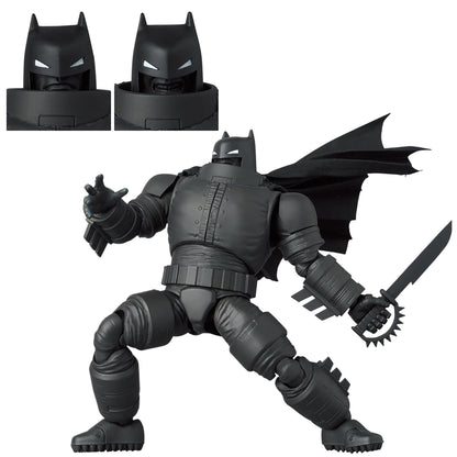 MAFEX Armored Batman (TDKR)
