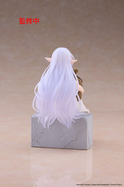 Frieren: Beyond Journey's End Desktop Cute Figure - Frieren (In training Ver.)