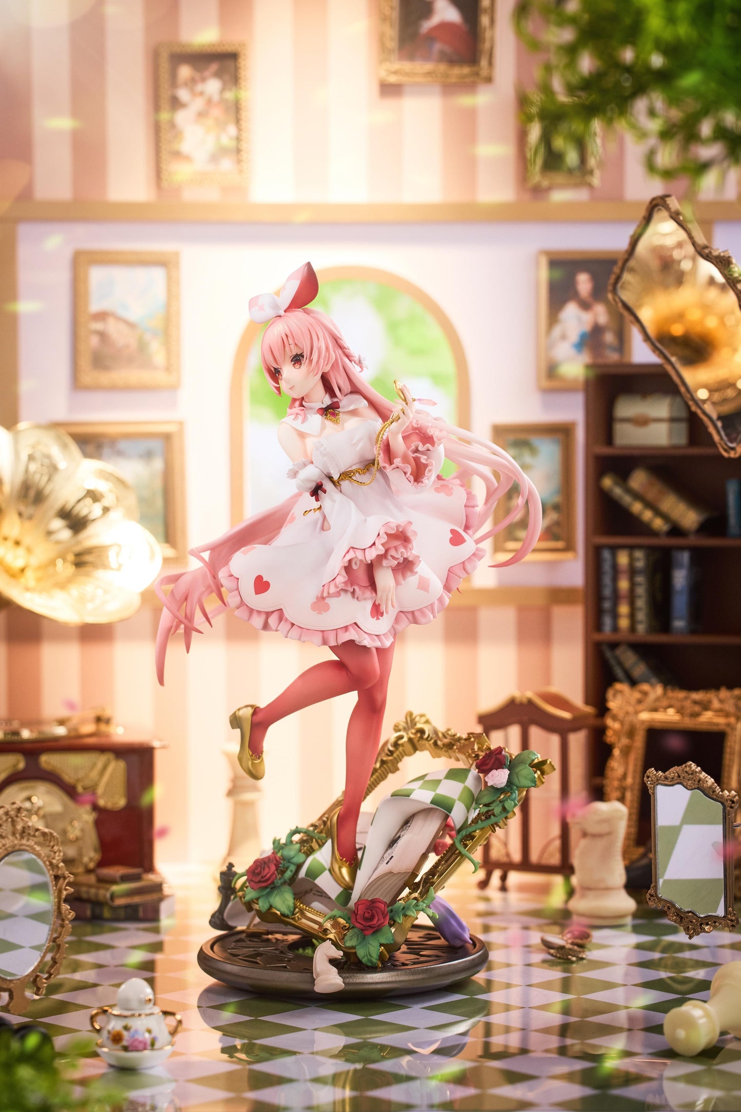 White Rabbit Rosu Wonderland Ver. 1/7 Scale Figure