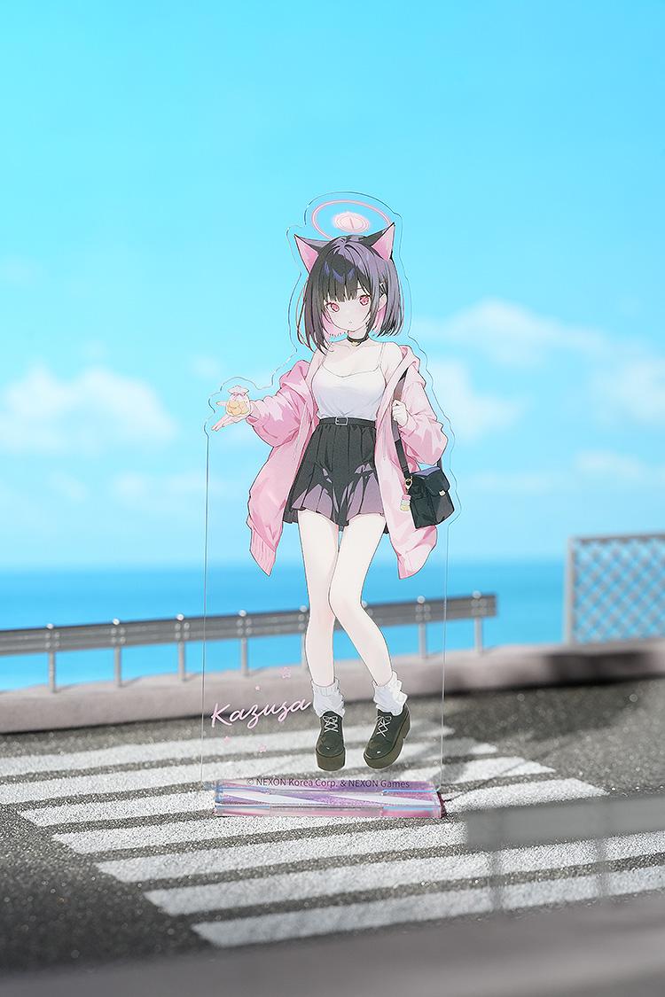 Blue Archive Holiday Saunter Series Acrylic Stand (KAZUSA)