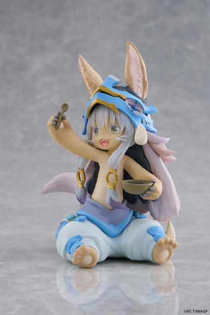 Made in Abyss: The Golden City of the Scorching Sun Desktop Cute Figure - Nanachi (Mealtime ver.)