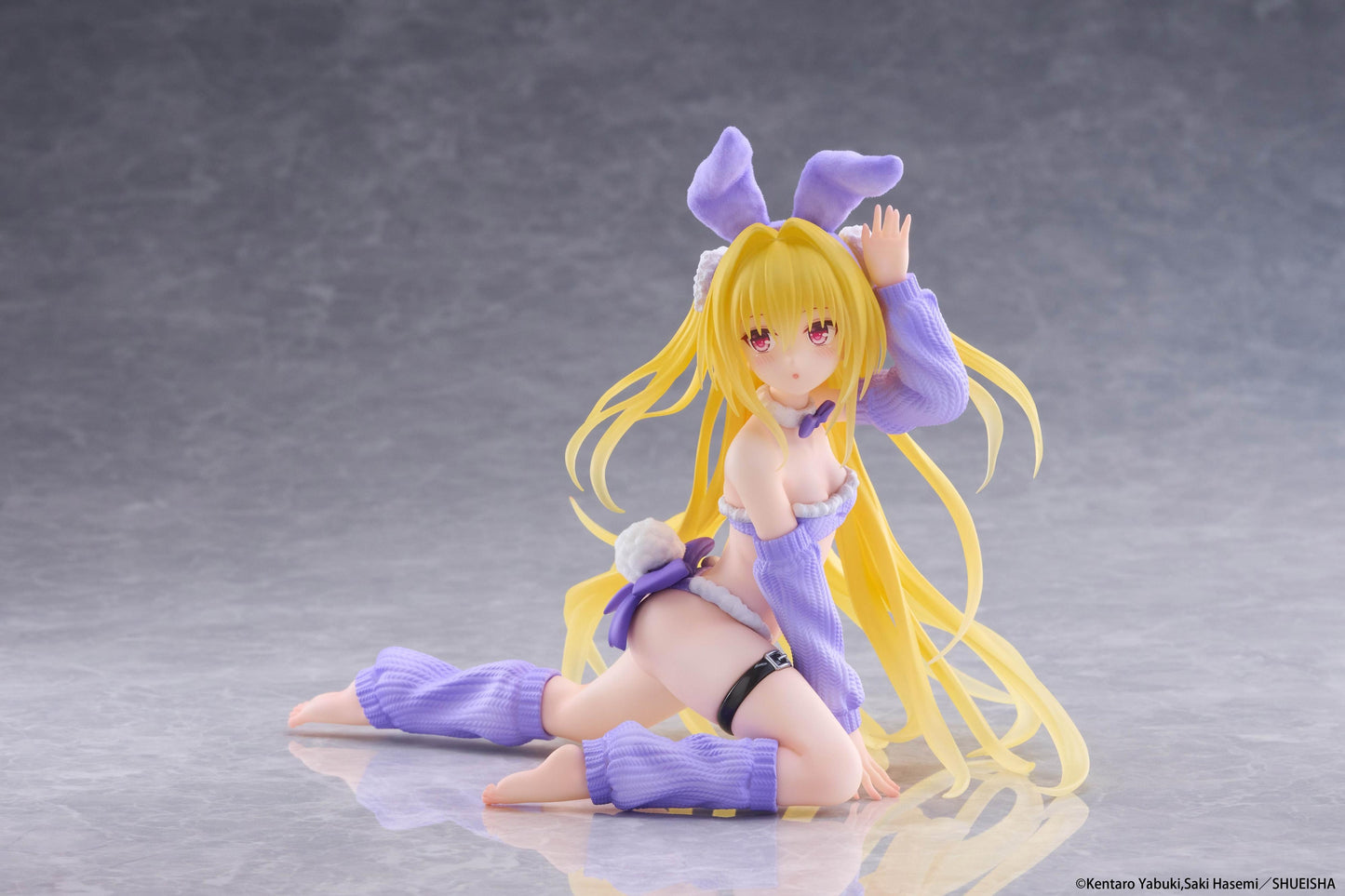 To Love-Ru Darkness MOFLOCK Figure - Golden Darkness (Fluffy Bunny Ver.)