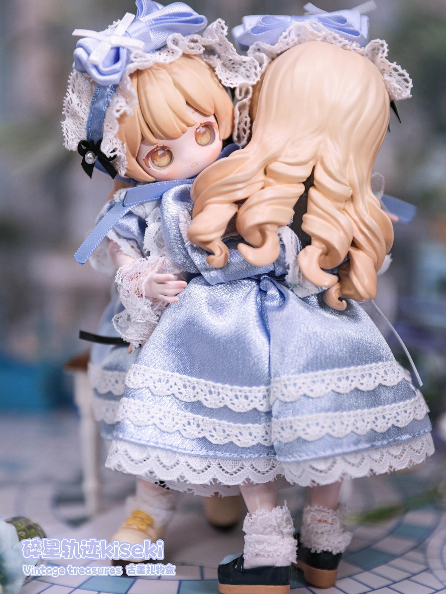 Vintage treasures - Antique Gift Box (8 figures set)