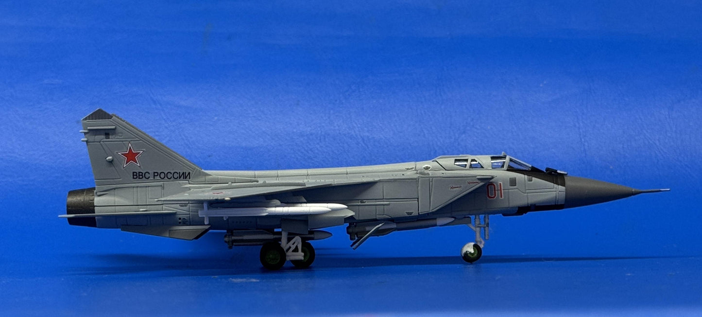 1/144 MiG-31 FOX HOUND