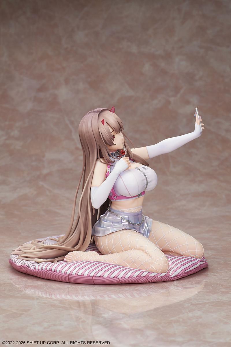 GODDESS OF VICTORY: NIKKE GODDESS OF VICTORY: NIKKE Viper 1/4 Complete Figure