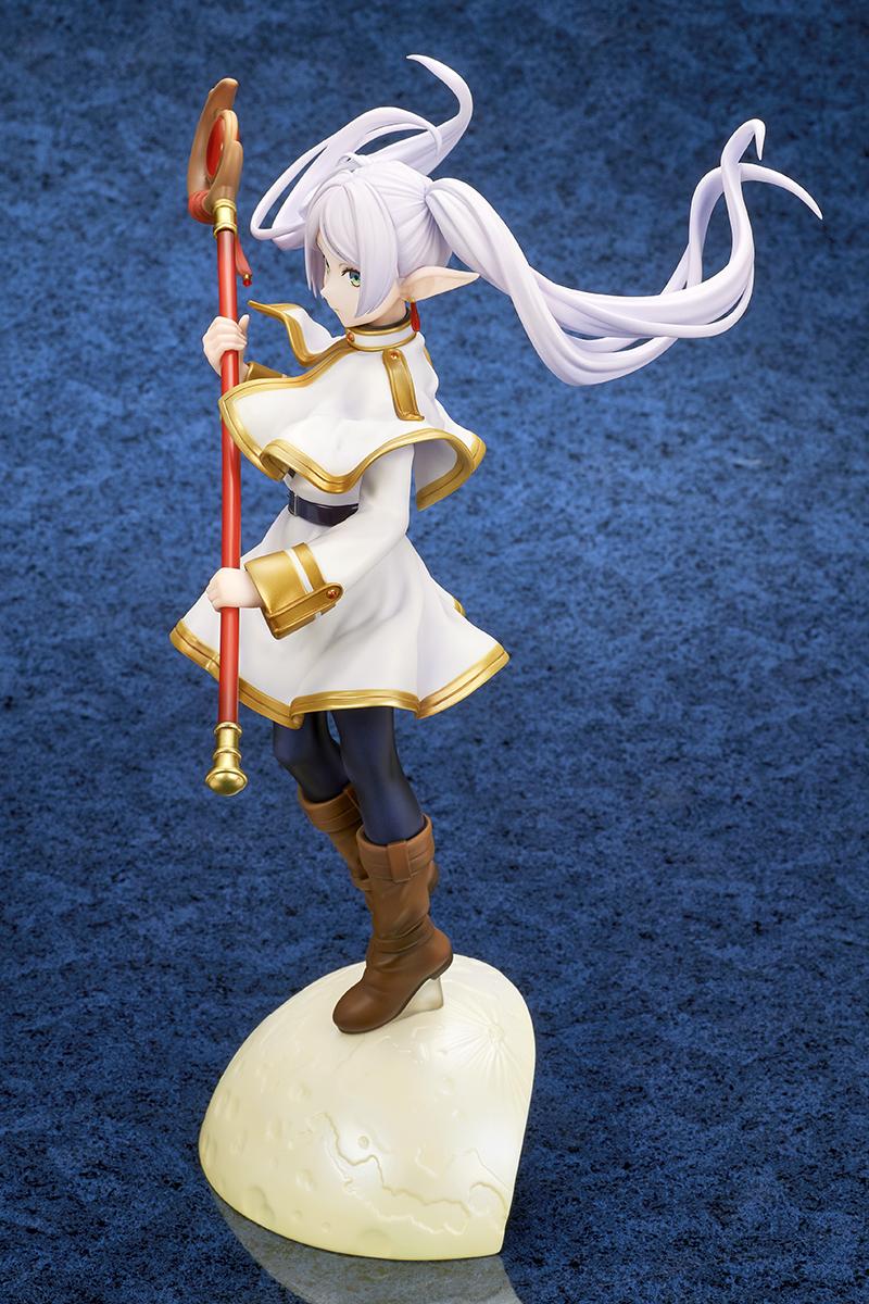 Frieren: Beyond Journey's End- Frieren ( vs Aura ) 1/7 Scale Figure