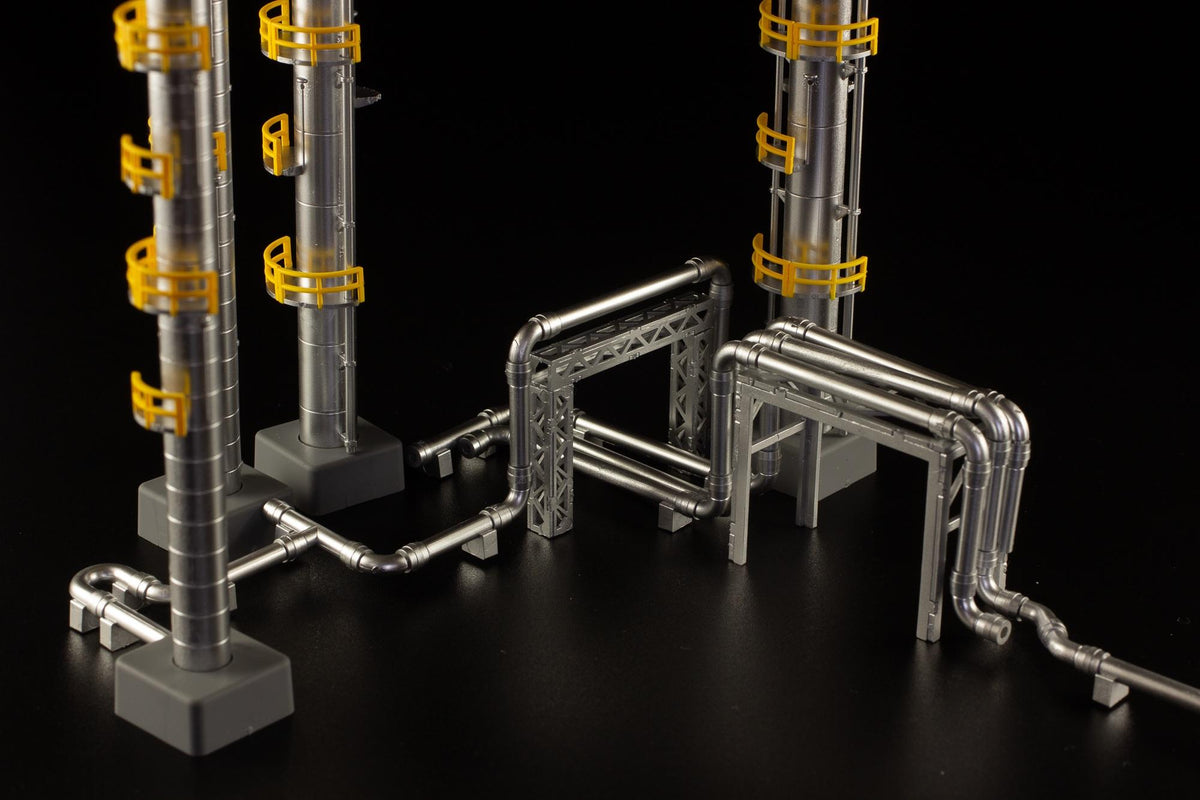 (Model Kits) 1/150 Scale Structure Kit "Fractionating Columns" (Rerun)