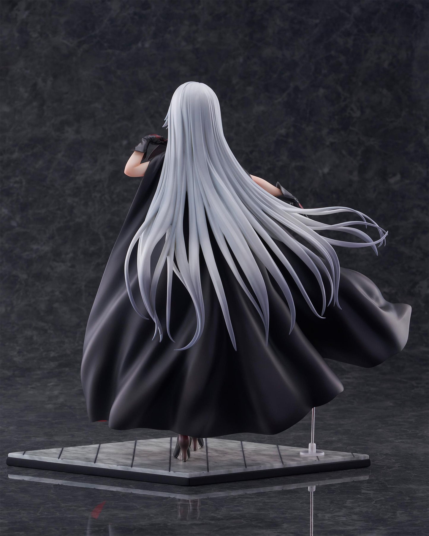 Bishoujo Mangekyou -Norowareshi Densetsu no Shoujo- Kirie Kagarino 1/6 Scale Figure