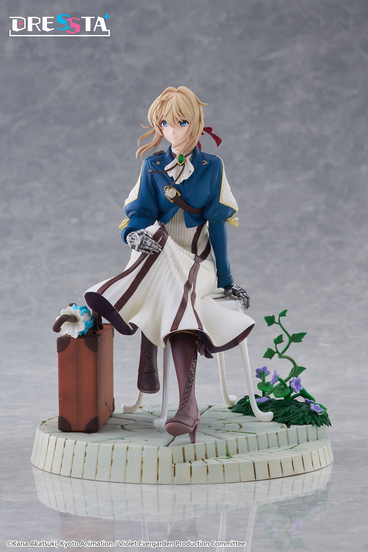 Violet Evergarden DRESSTA Statue Figure - Violet Evergarden