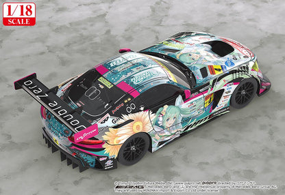 (Model Kits) Hatsune Miku GT Project 1/18th Scale Good Smile Hatsune Miku AMG 2017 SUPER GT Ver. (Rerun)