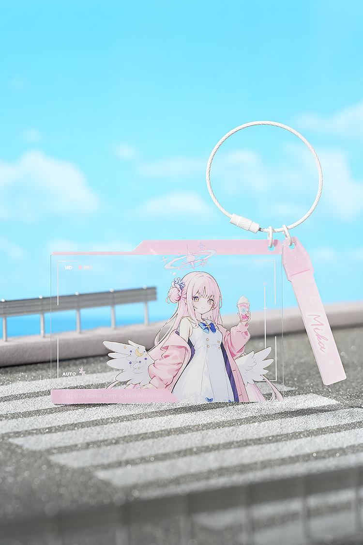 Blue Archive Holiday Saunter Series Acrylic Keychain (MIKA)
