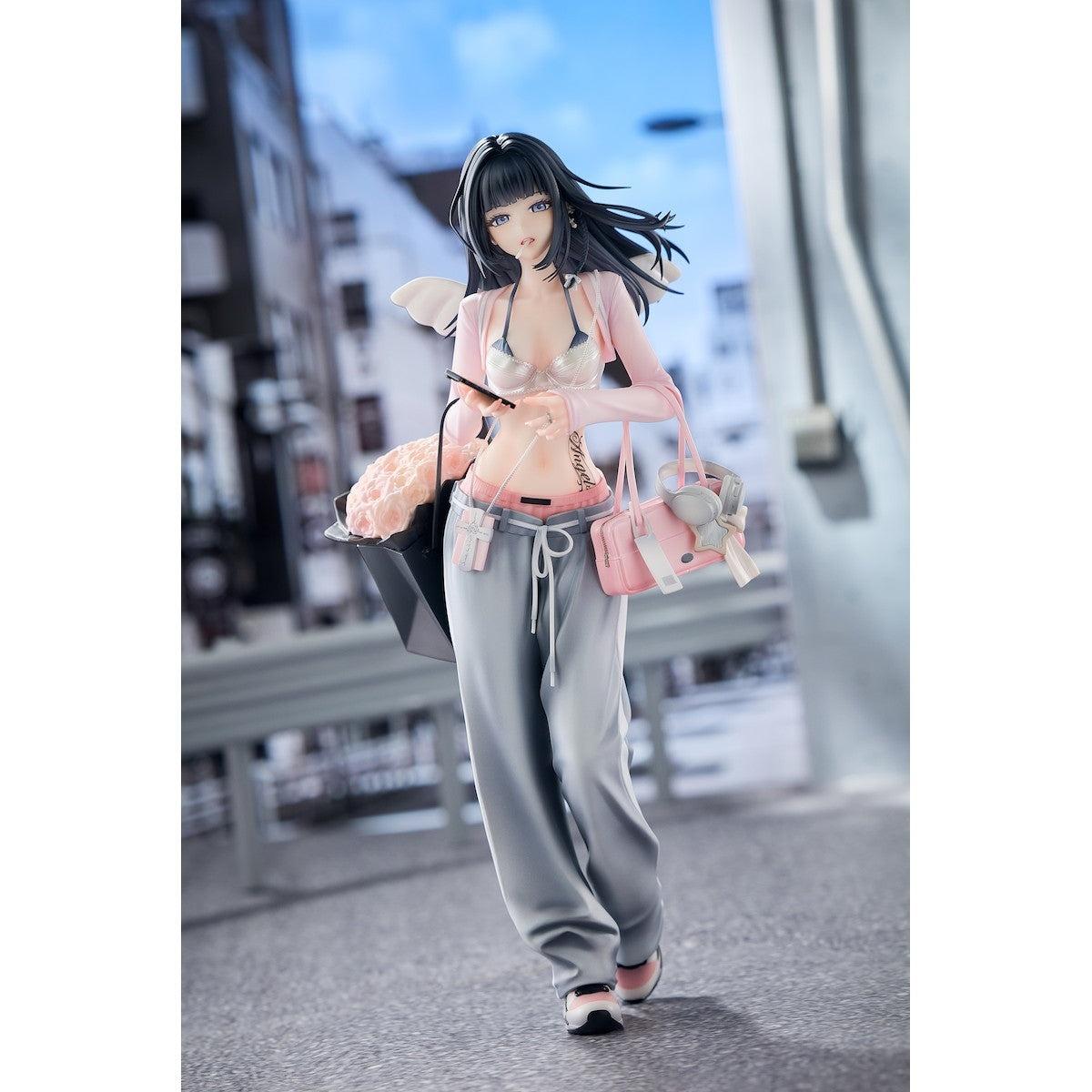 Soft summer Mia 1/6 Scale Figure