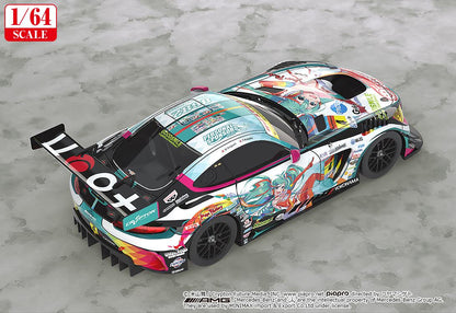 (Model Kits) Hatsune Miku GT Project 1/64 Scale Good Smile Hatsune Miku AMG 2016 SUPER GT Ver. (Rerun)