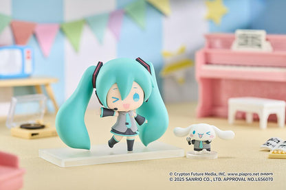 Hatsune Miku x Cinnamoroll Collectible Figure Hatsune Miku x Cinnamoroll (Blind Box)