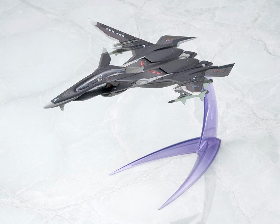 FAIRY AIR FORCE TACTICAL RECONNAISSANCE FFR-41MR MAVE "YUKIKAZE" - Renewal Ver. 1/100 Scale Figure