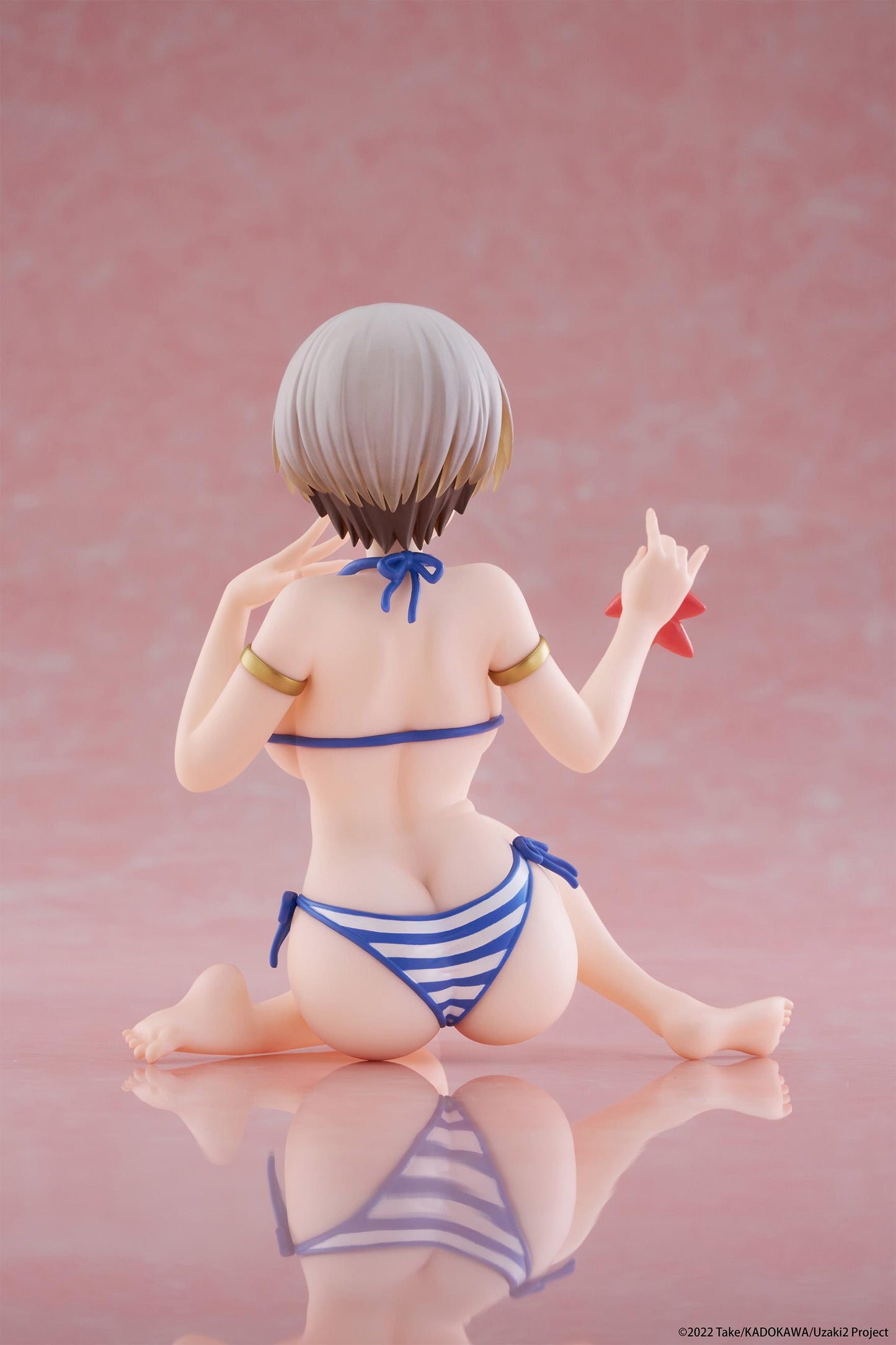 Uzaki-chan Wants to Hang Out! ω Desktop Cute Figure - Hana Uzaki (Swim wear Ver.)