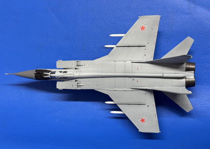 1/144 MiG-31 FOX HOUND