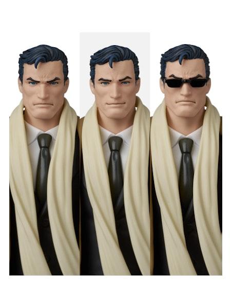 MAFEX BRUCE WAYNE (BATMAN: HUSH Ver.) Action Figure