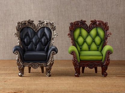 PARDOLL Antique Chair: Noir (Rerun)