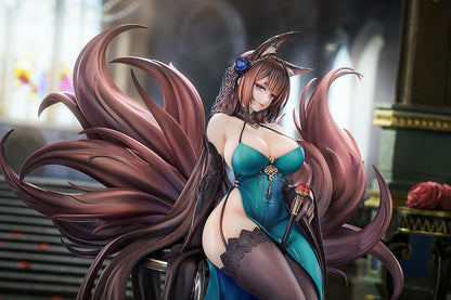 Azur Lane Amagi: Throne of Fallen Petals Ver.