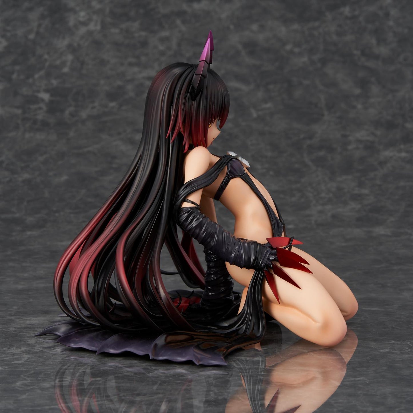 To Love Ru: Darkness – Nemesis (Darkness Ver.) Renewed Package Edition 1/6 Scale Figure