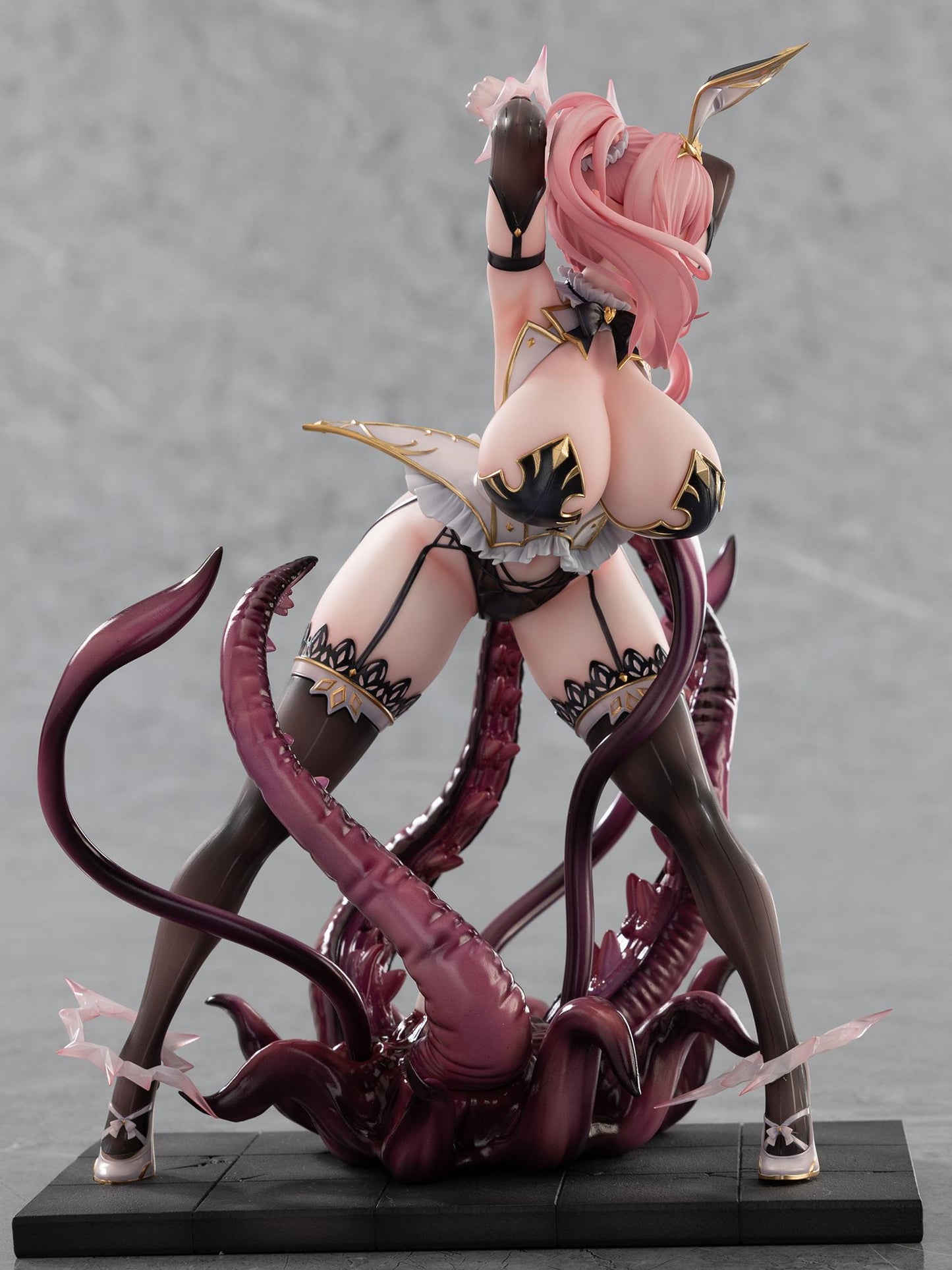 Alice Illustration by Ulrich DELUXE ver. 1/6 Scale Figure